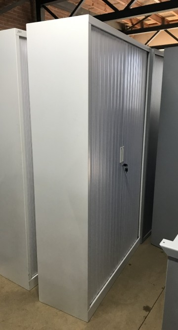 2585 roleurkast 120x43x198 cm wit 3