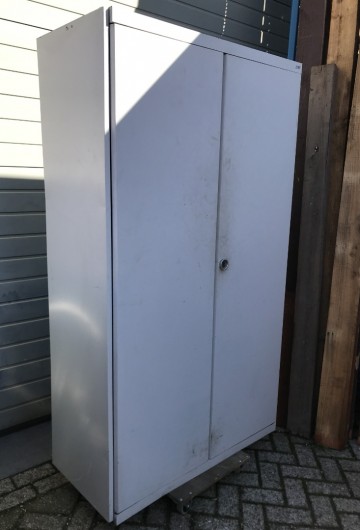 2588 metalen 2deurs kast gispen 115x52x195 cm 2