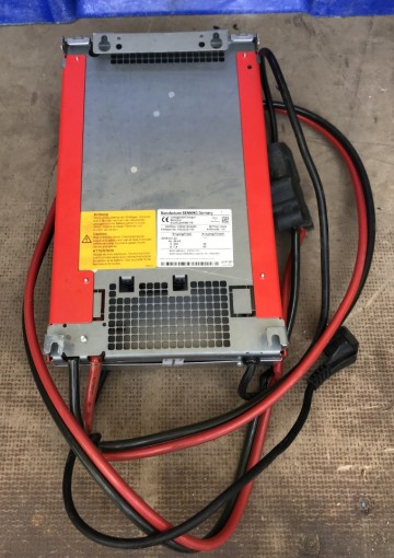 2604 2 acculader benning 24v 65a 2