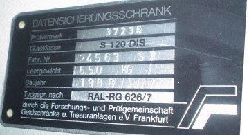 Datasafe lampertz 80bx83dx132h 120dis 1 2