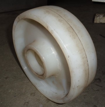 Wielen nylon 200x50 en 180x50 nieuw met en zonder lager 3